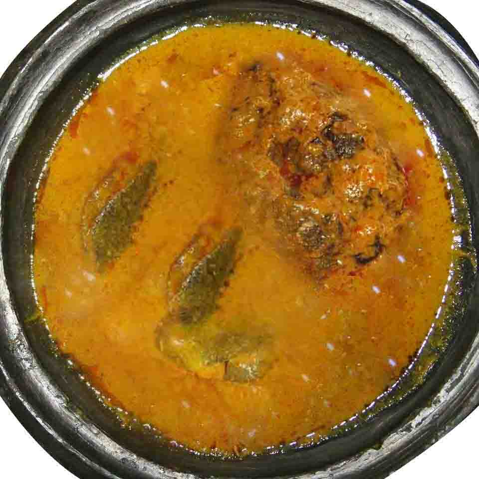 Sauce graine capitaine fumé escargot gnangnan et djoungblé (4pers)