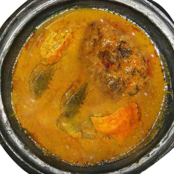 Sauce graine capitaine fumé escargot crabe djoungblé et gnangnan (4pers)