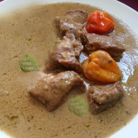 Sauce arachide viande de bœuf local frais et gombo frais (4pers.)