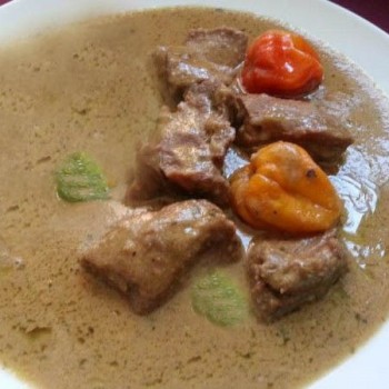 Sauce arachide viande de bœuf local frais et gombo frais (4pers.)
